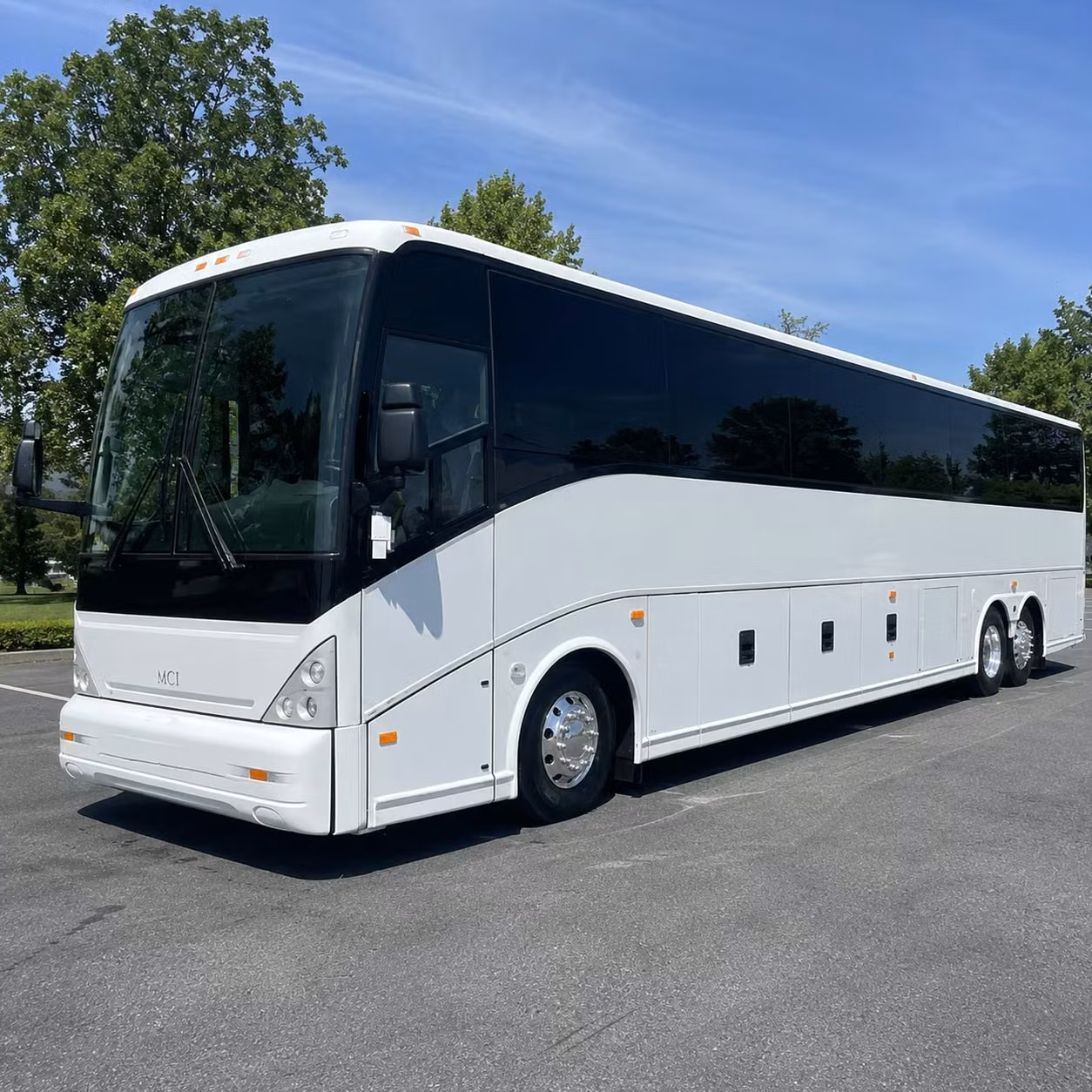 compare employee shuttle routes connecting garland to the broader dfw job market