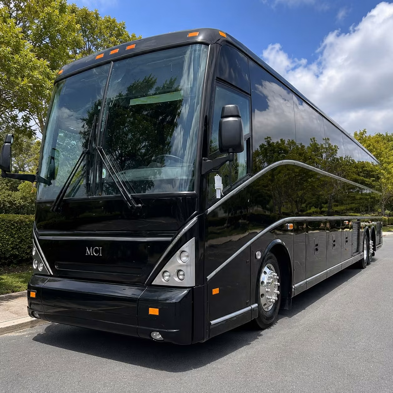 wedding shuttle buses make guest transportation in garland effortless